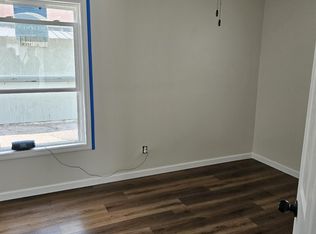 110 W Willow Dr APT B, Roseland, IN 46637