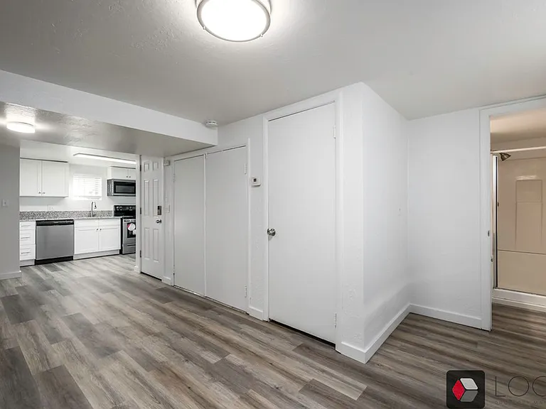 365 E Garfield Ave #4 — Photo 10