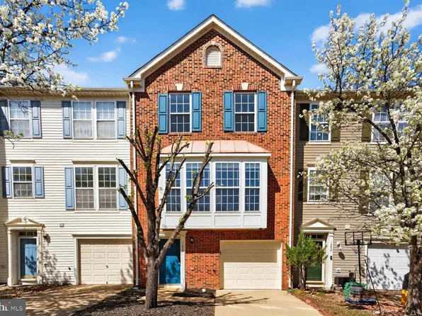 1252 Corbett Pl, Woodbridge, VA 22191