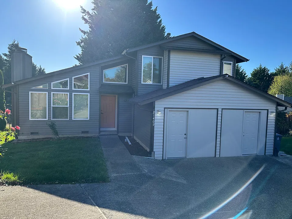 21409 111th Ct SE