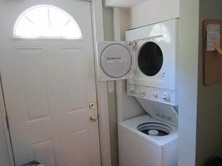 170 Hillside St #2A — Photo 12