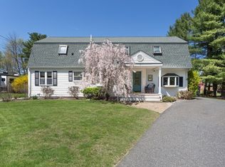 8 Haverstock Rd, Franklin, MA 02038