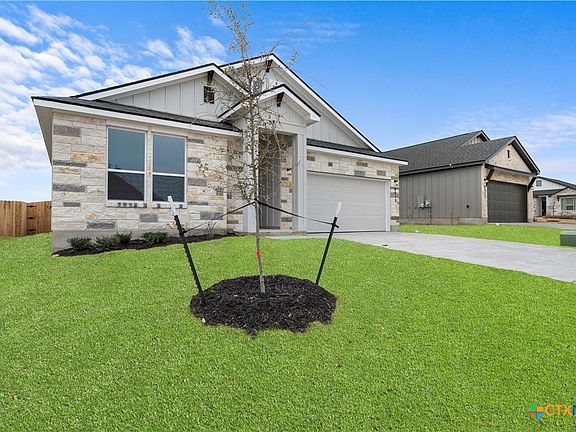2nd image of 8913 Ponderosa Pine Rd