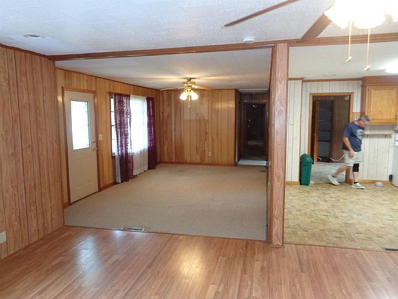 2nd image of 170 Mountain View Rd