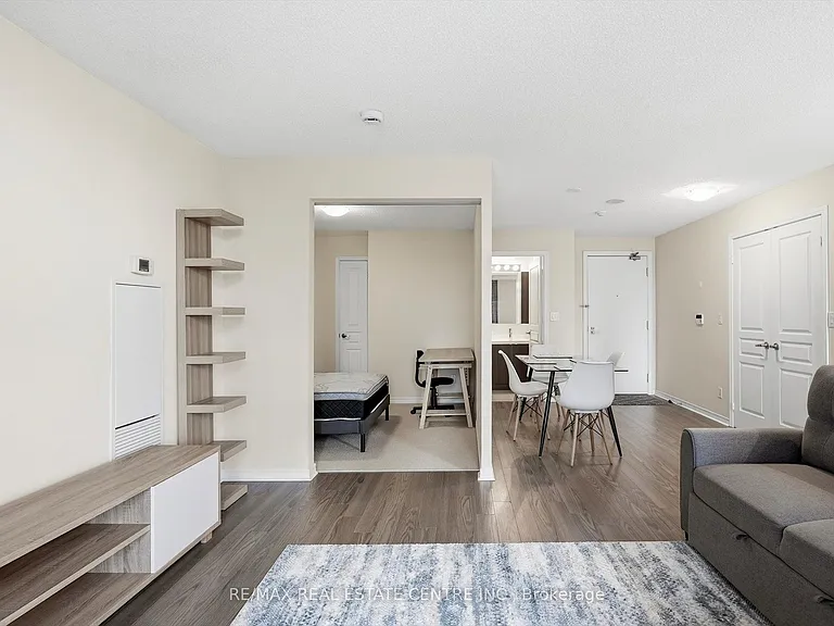 352 Front St W #1010 — Photo 13