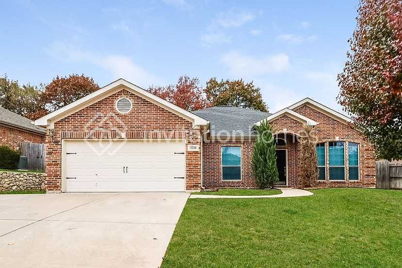 1st image of 2218 Summer Brook Dr