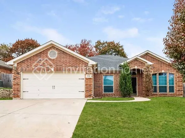 2218 Summer Brook Dr, Weatherford, TX 76087