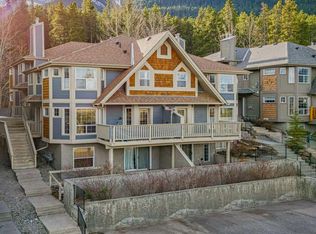 819 NE Wilson Way #3, Canmore, AB T1W2Y8