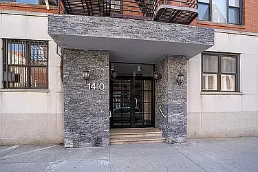 Rented by Platinum Properties