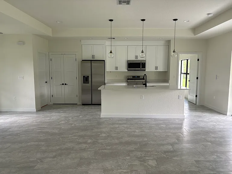 2983 Ridley Ln — Photo 4