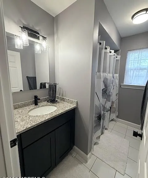 42 Diane Dr — Photo 4