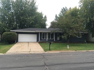 1015 2nd St S, Virginia, MN 55792