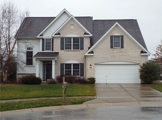 1055 Scarlet Quarry Cir, Avon, IN 46123