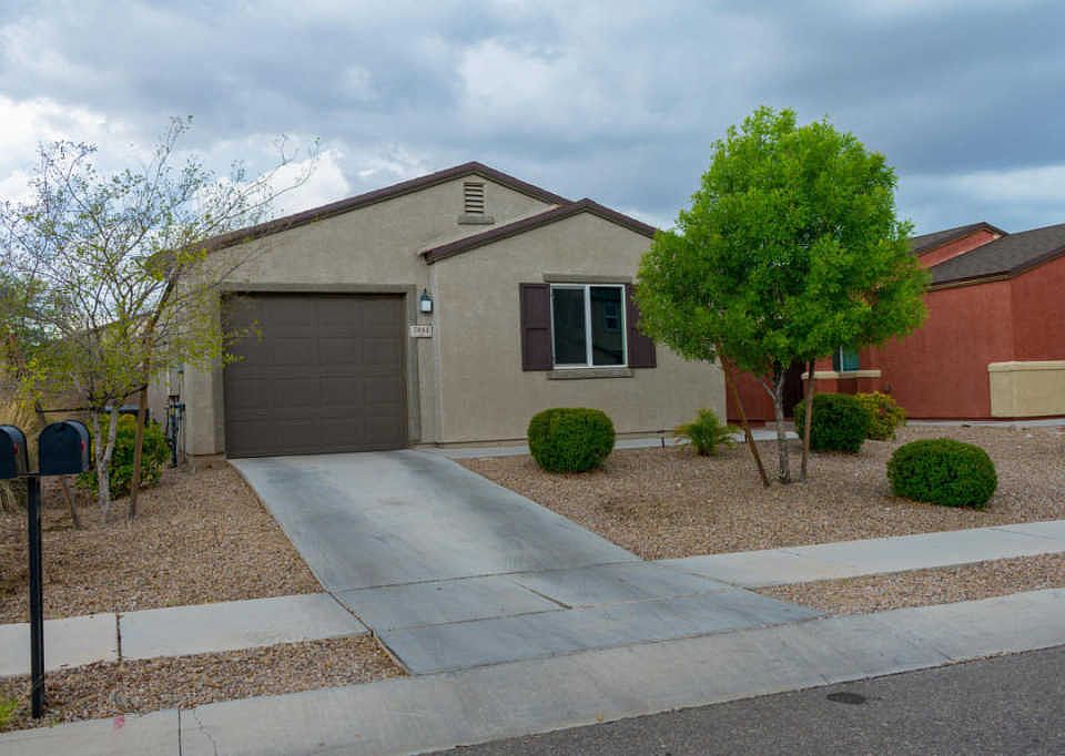 1st image of 7044 S Red Maids Dr