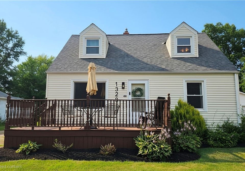 1st image of 1328 Myrtle Ave