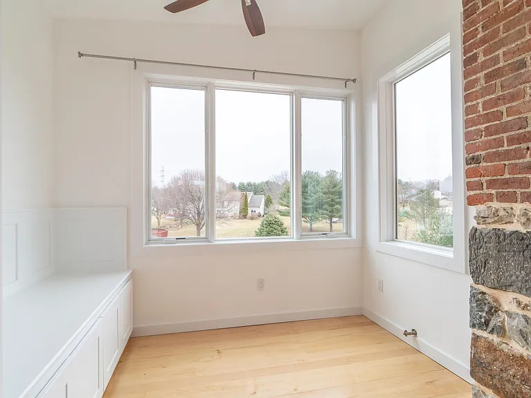 2519 Northwood Ave — Photo 33