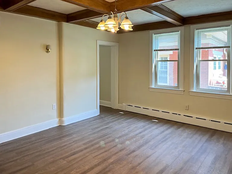 822 S Duke St — Photo 11