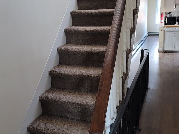 5th image of 351 Hamilton Ave