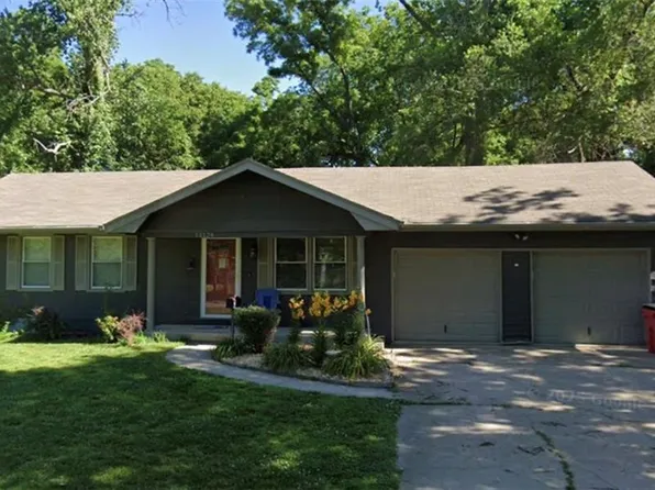 12124 E 31st St S, Independence, MO 64052