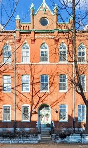 1621 S 11th St APT D, Saint Louis, MO, 63104