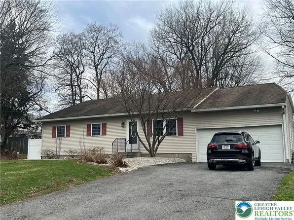 760 Lloyd St, Allentown, PA 18109