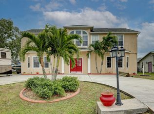 120 NE Sagamore Ter, Pt Saint Lucie, FL 34953