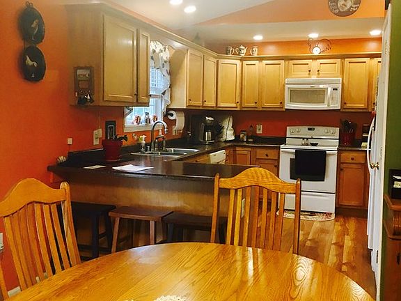 2nd image of 6036 Haymaker Dr