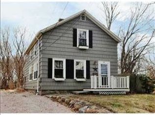 96 Winter St, South Kingstown, RI 02879