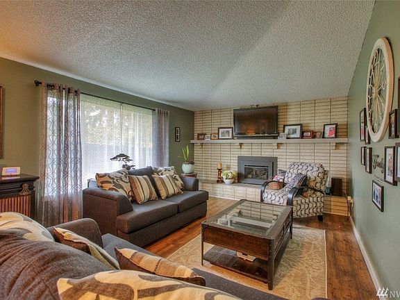 3rd image of 24221 38th Avenue Ct E