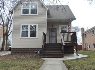 114 S 12th Ave, Maywood, IL 60153