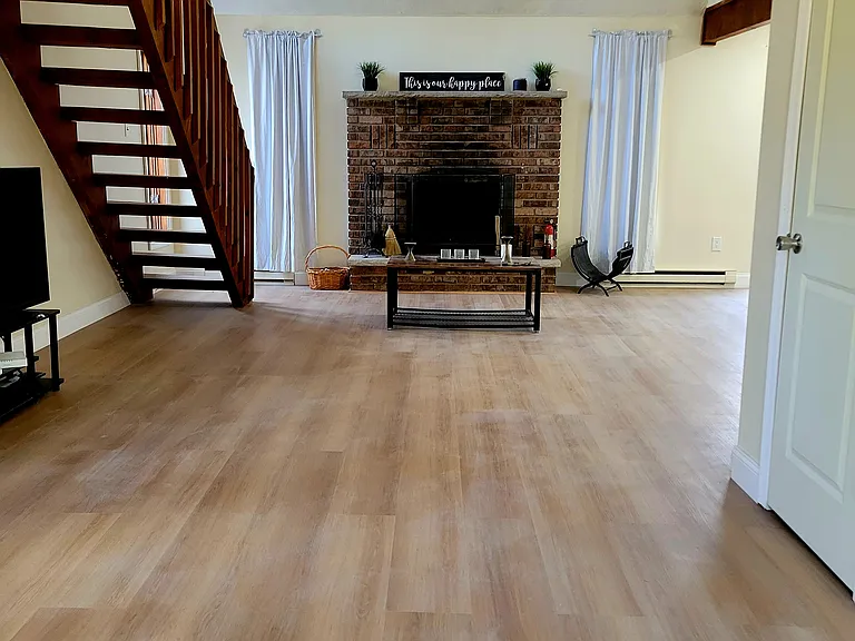 353 Saunders Dr — Photo 7
