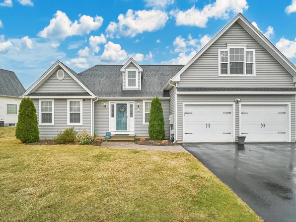 10 Steeple View Drive, Ellington, CT 06029