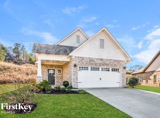 1470 Woodridge Pl, Gardendale, AL 35071