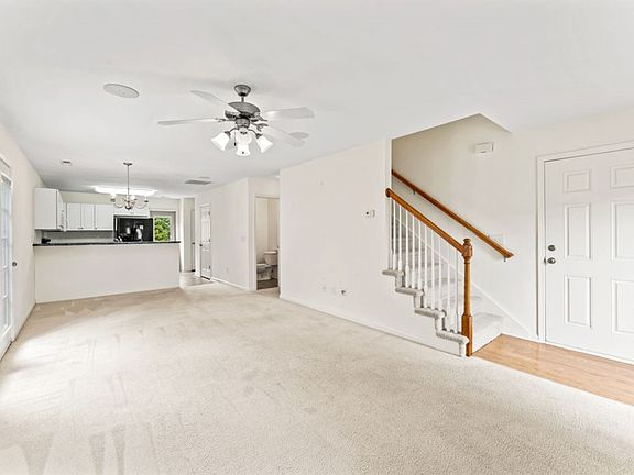5th image of 100 Homeplace Dr