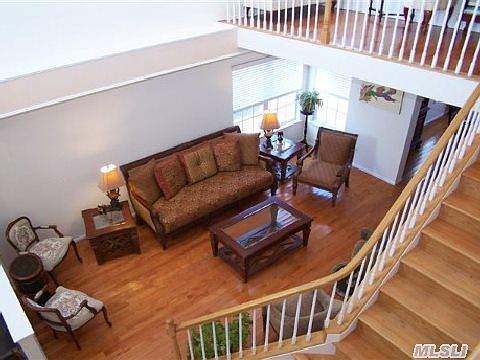 3rd image of 62 Ethan Cir