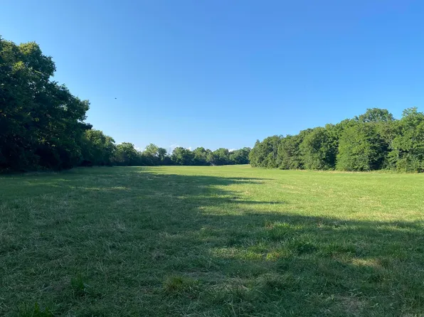 90 Ridge Rd, Hardy, AR 72542