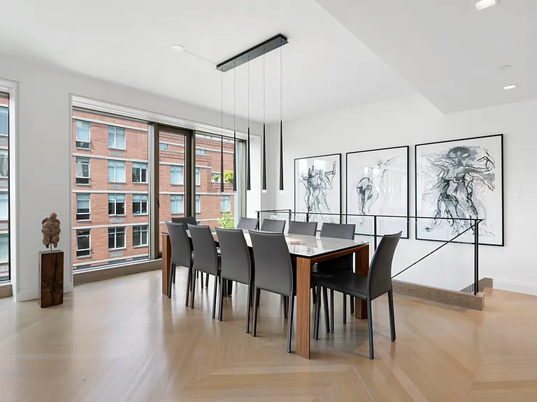 117 W 21st St #PHA — Photo 8