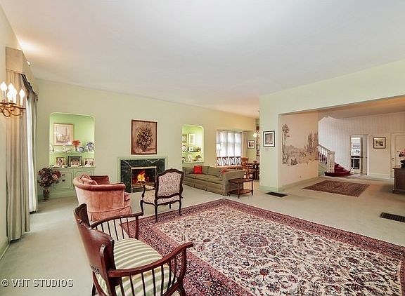 3rd image of 5633 S Woodlawn Ave