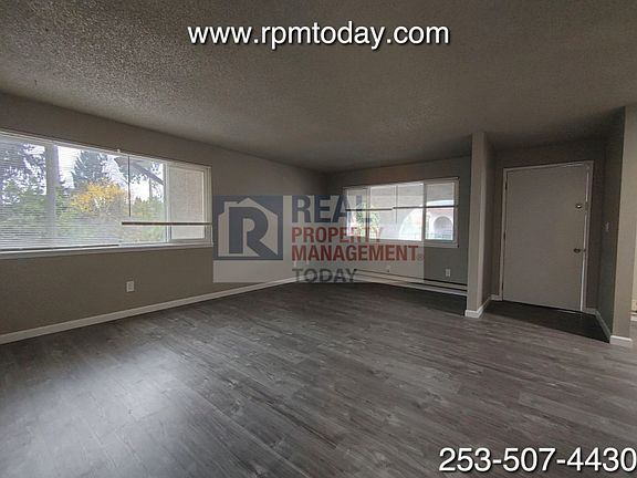 2nd image of 6104 Glen Mary Ln SE Unit D