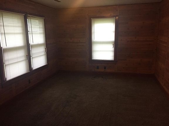 4th image of 614 Mason Ave