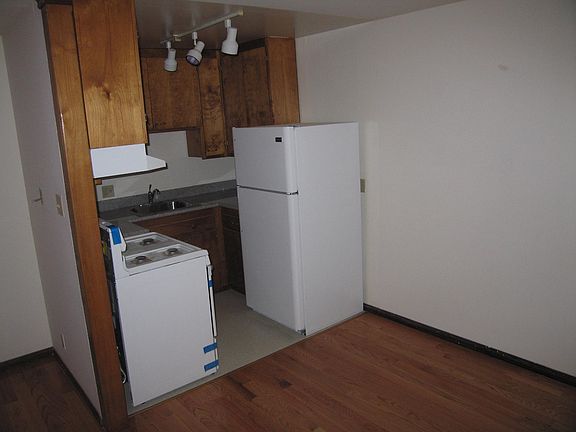 3rd image of 1410 Guerrero St #62afb7jme