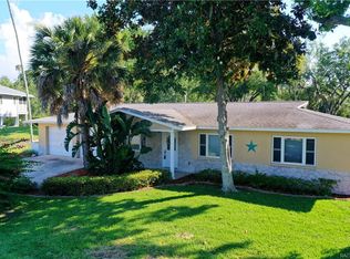 2176 N Watersedge Dr, Crystal River, FL 34429