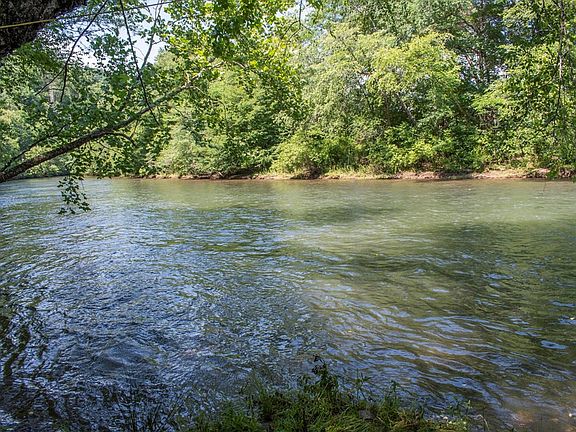 4th image of 1-3 Riverbend Trl