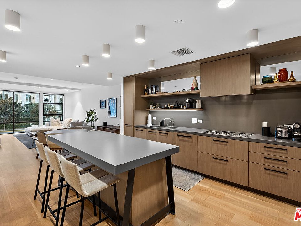 1st image of 10777 Wilshire Blvd Unit 208