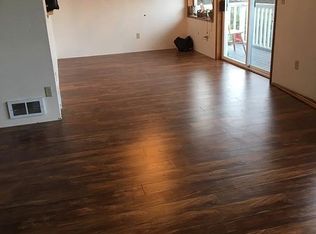 608 E Vashon Ave, Port Angeles, WA