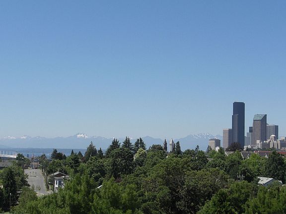 Sunroom and Bedroom Views of Downtown, Olympic Peninsula, Puget Sound