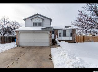 6010 S Lodestone Cir, Kearns, UT 84118