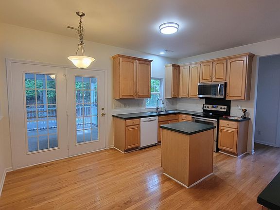4th image of 4119 Medoc Mountain Dr