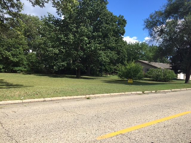 1st image of 510 Mitzi Dr