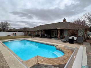 4017 Springwood Dr, Clovis, NM 88101